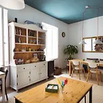 La Casa Morada Apartment *